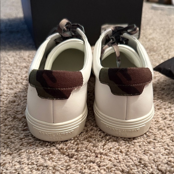 Saint Laurent White Sneakers with Camo Laces - Picture 6 of 15